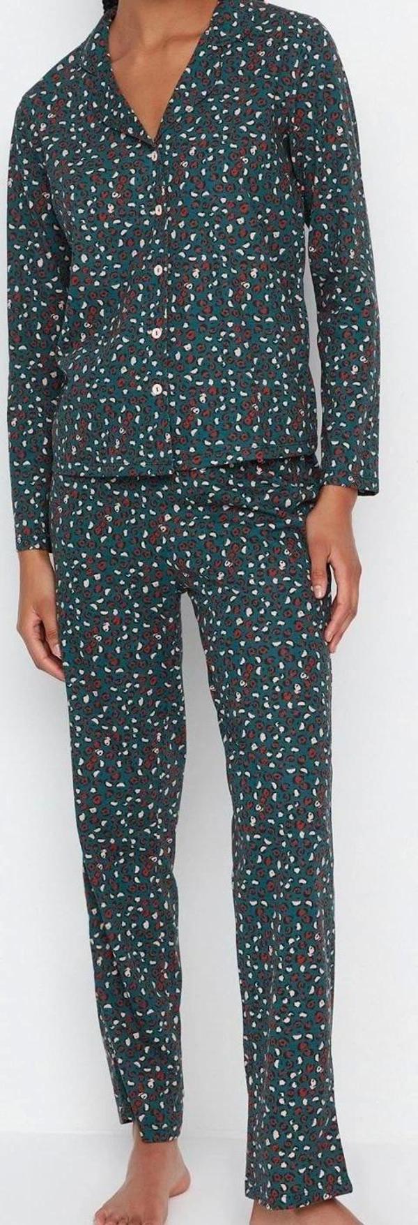 Tarz Rahat Uzun Kollu Boru Paça %100 Pamuk Penguen Desenli Kış Temalı Örme Pijama Takımı - Image 1
