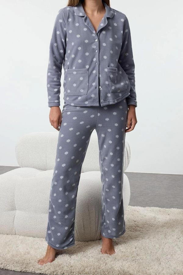 Tarz Rahat Uzun Kollu Boru Paça Gri Kış Temalı Cepli Polar Kışlık Örme Pijama Takımı - Image 1