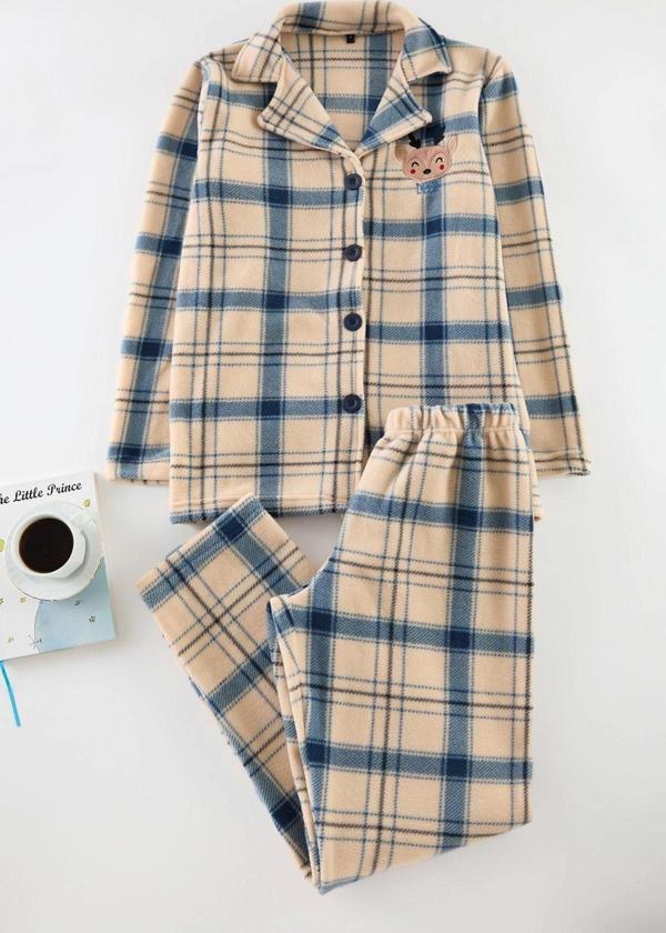 Tarz Rahat Uzun Kollu Boru Paça Nakışlı Ekoseli Polar Kışlık Örme Pijama Takımı - Image 1