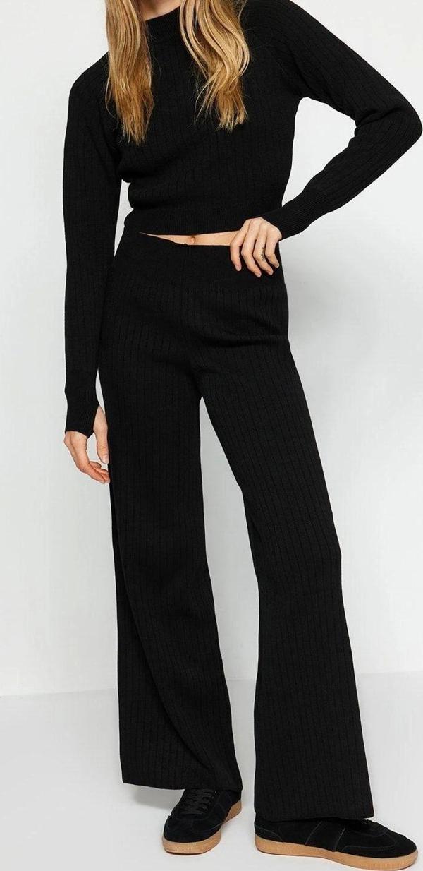 Tarz Kadın Modern Moda Normal Bel Boru Paça Dik Yaka Crop Parmak Detaylı Triko Alt-Üst Takım - Image 1