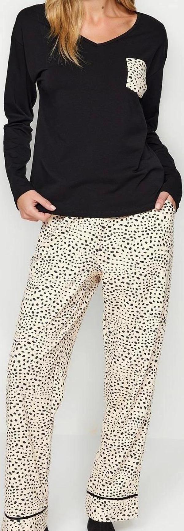 Tarz Rahat Uzun Kollu Boru Paça %100 Pamuk Leopar Desenli Tshirt-Pantolon Örme Pijama Takımı - Image 1