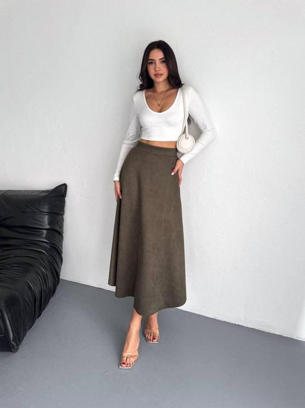 Ozy Fashion Kadın Süethaki Yeşili Kloş Etek Haki M - Image 1