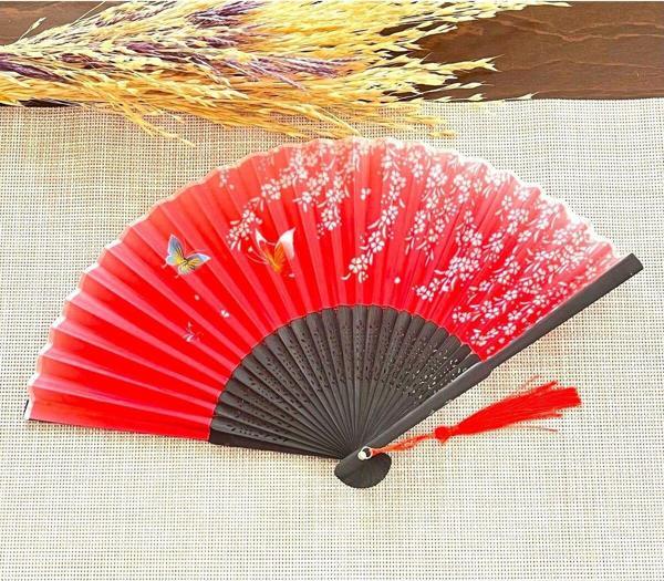 Kırmızı, Beyaz Çiçekli Desenli Bambu Şık Japon Yelpaze Lüks Özel Tasarım - Image 1