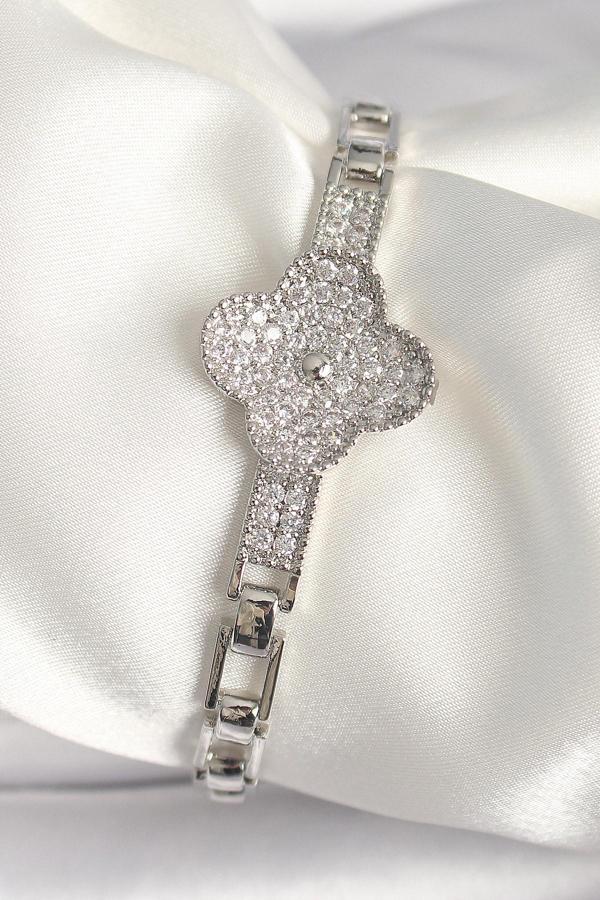 Pirinç Gümüş Renk Zirkon Taşlı Yonca Model Kadın Bileklik - EBJ250308W31954 - Image 1