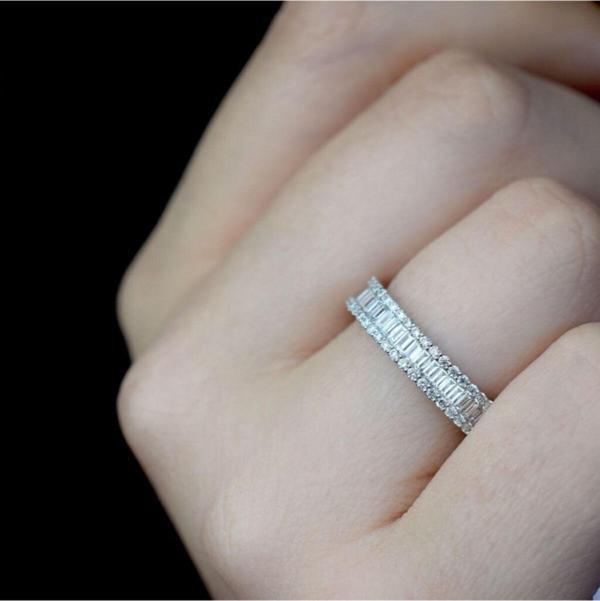 Lilarote Pırlanta 1.68 Ct. Modern Tasarım Tamtur Baget Pırlanta Yüzük - Image 1