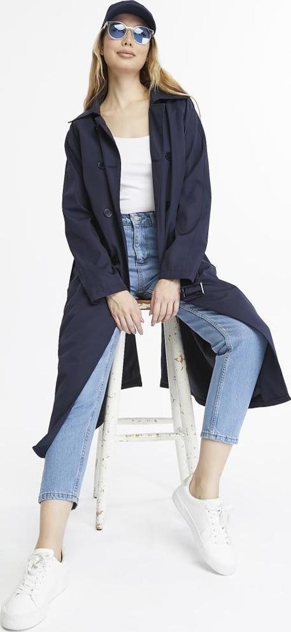 Uzun Boy Kemerli Astarlı Kadın Trençkot - Image 1