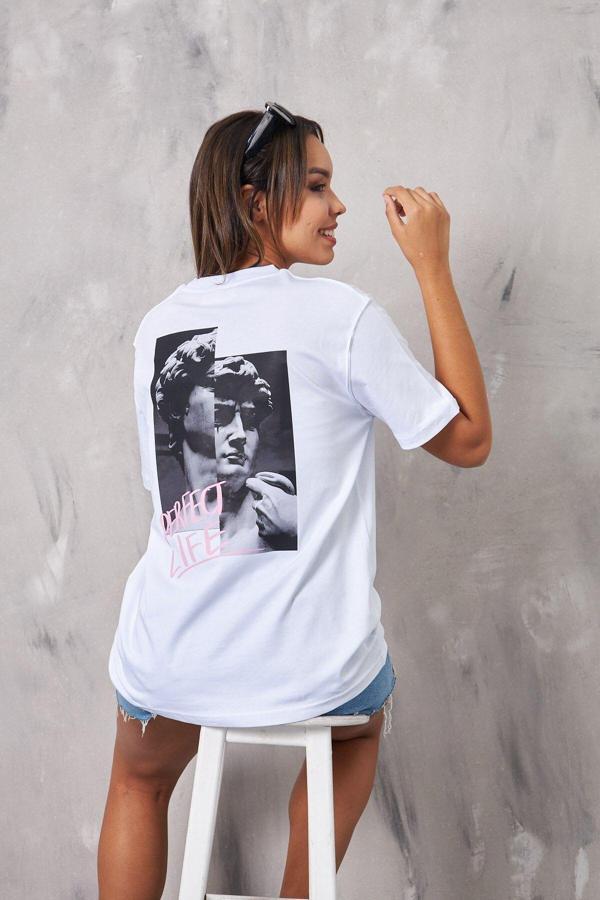 The Champ Clothing Perfect Life Yazılı Yüz Heykel Tasarım Baskılı Beyaz Kadın T-Shirt - Image 1