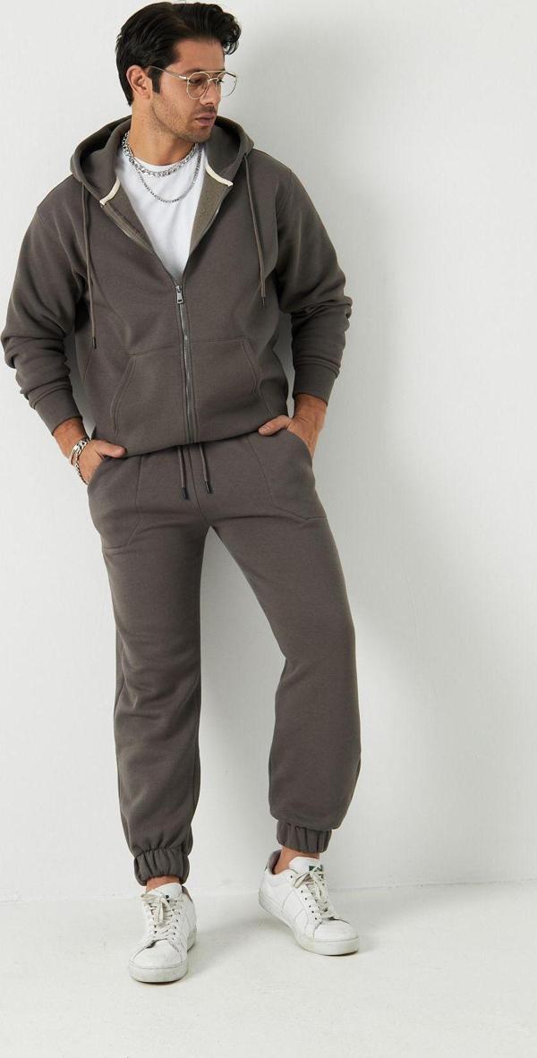 The Champ Clothing Kanguru Cepli Kapuşonlu Fermuar Kapamalı Bel Ve Paça Lastikli Cepli Alt Üst Eşofman Takımı - Image 1