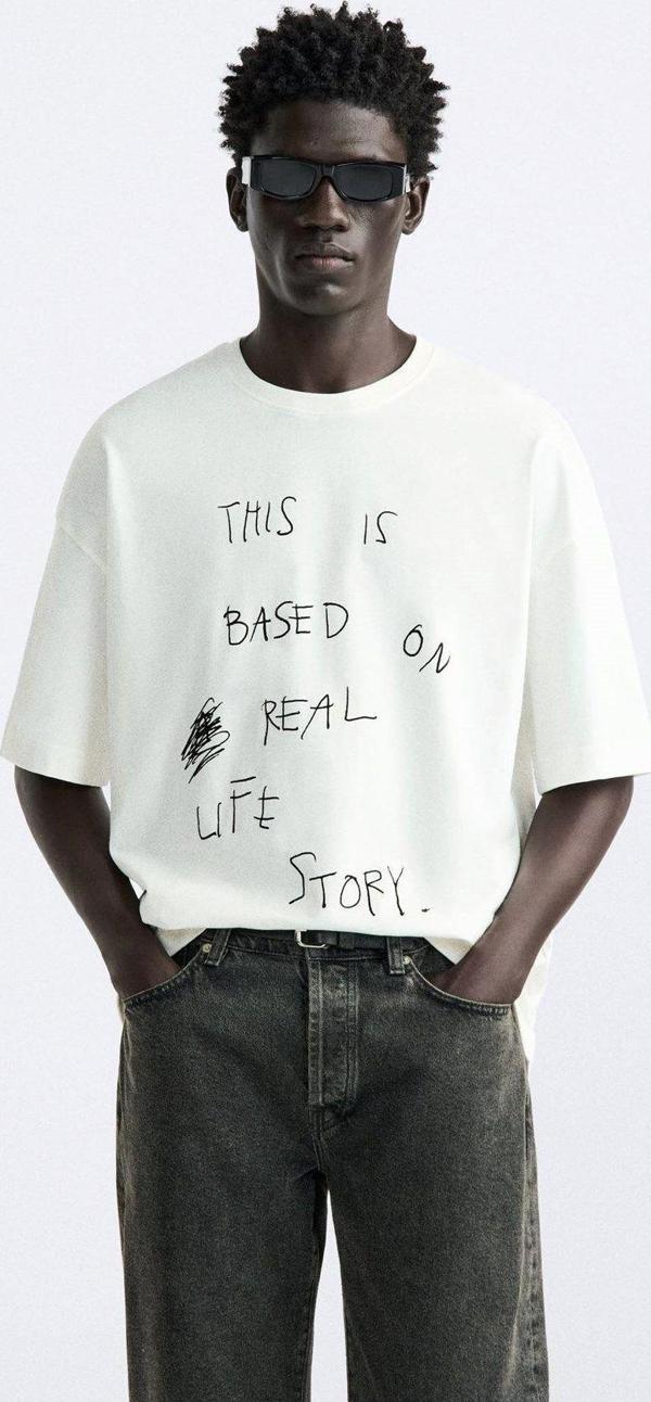 The Champ Clothing Bisiklet Yaka This Is Based On Real Life Story Baskılı Oversize Beyaz Erkek T-Shirt - Image 1