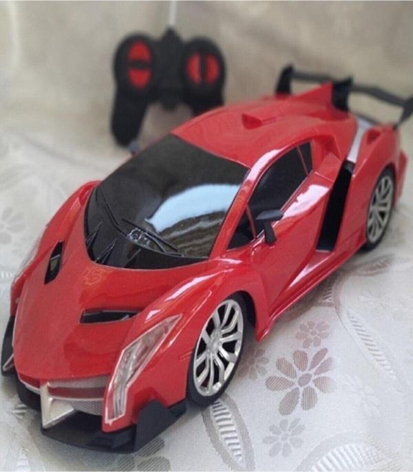 Toprockstore Uzaktan Kumandalı Ful Fonksiyon Araba - Image 1