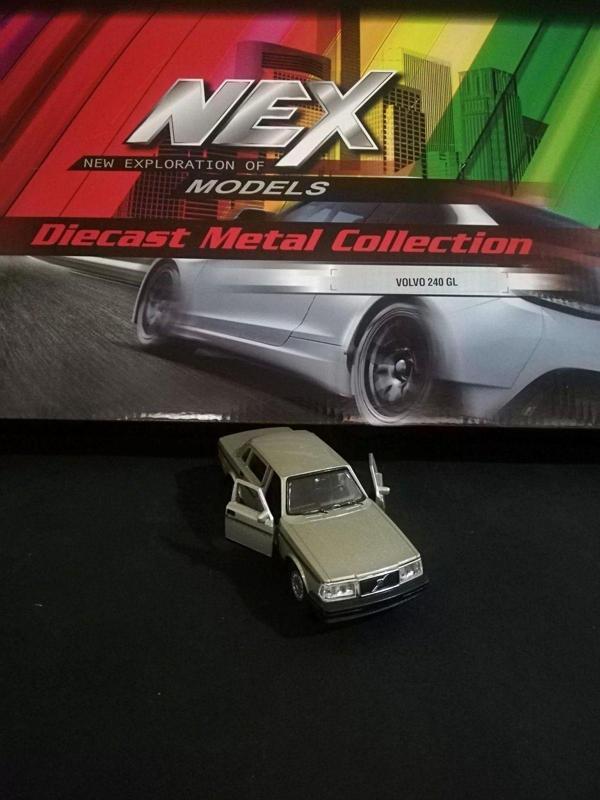 Welly 1/36 Volvo 240 Gl (Net) - Image 1