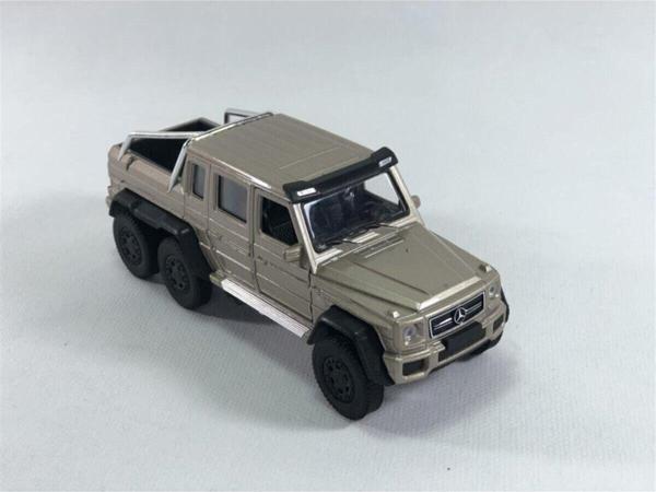 Welly Mercedes G63 Amg 6X6 Bej*1:36 Ölçek Metal Model Araba - Image 1