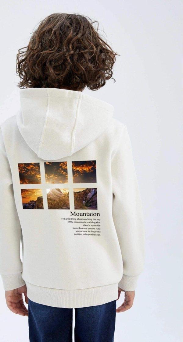 The Champ Clothing Kapüşonlu Içi Polar Dağ Baskılı Beyaz Unisex Çocuk Sweatshirt - Image 1