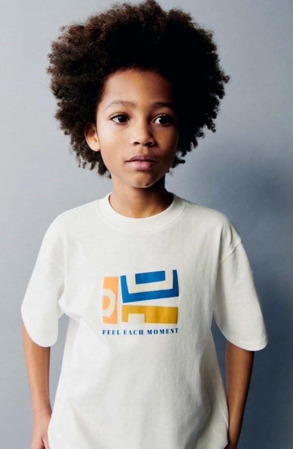 The Champ Clothing Feel Each Moment Yazılı Desen Baskılı Beyaz Çocuk T-Shirt - Image 1
