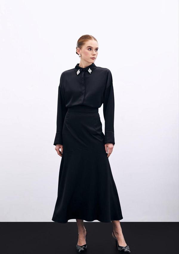 Kesik Detaylı Saten Etek - Siyah - Image 1