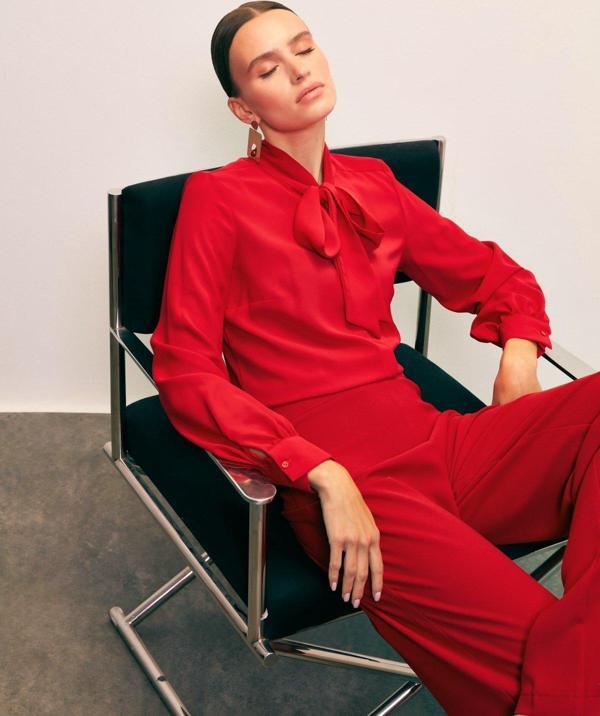 Yakası Bağlamalı Düz Gömlek - Kırmızı - Image 1