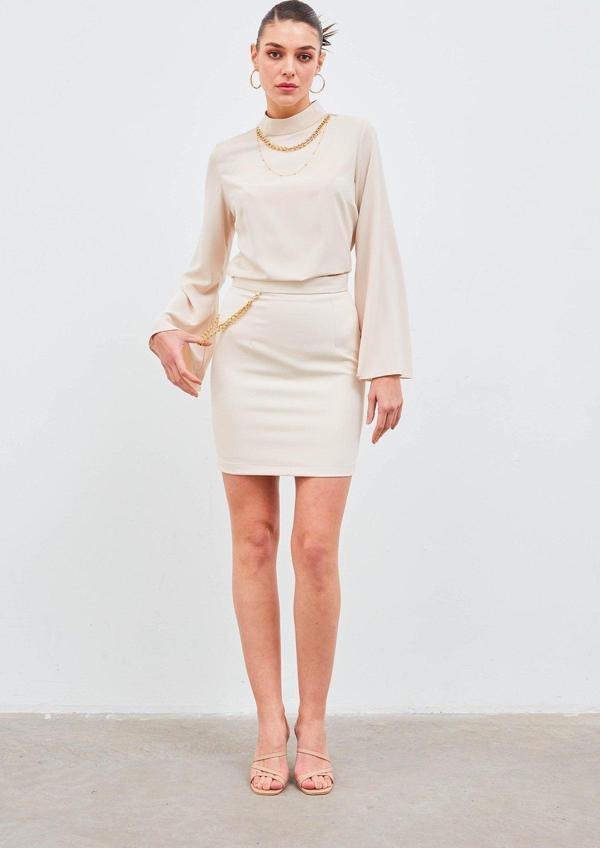 Zincir Aksesuarlı Mini Etek - Bej - Image 1