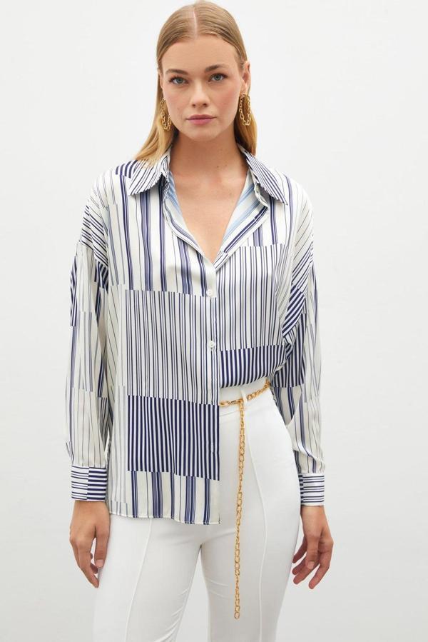 Çizgili Düz Gömlek - Sax Mavi - Image 1