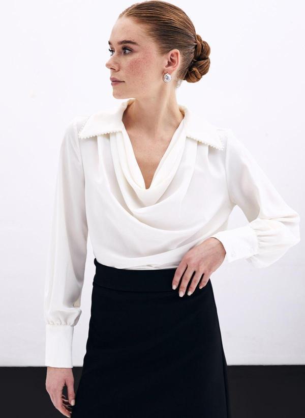 Degaje Yaka İncili Salaş Bluz - Ekru - Image 1