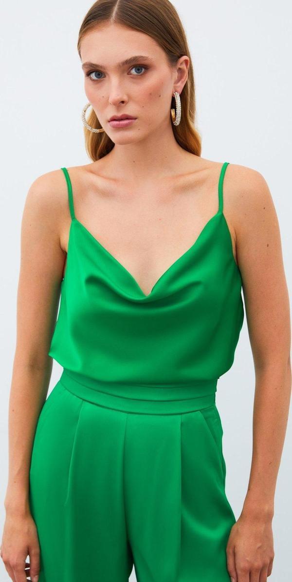 Degaje Yaka Saten Bluz - Yeşil - Image 1