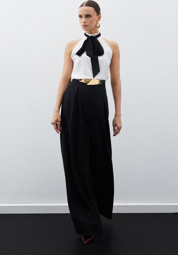 Kontrast Fularlı Kolsuz Bluz - Ekru - Image 1