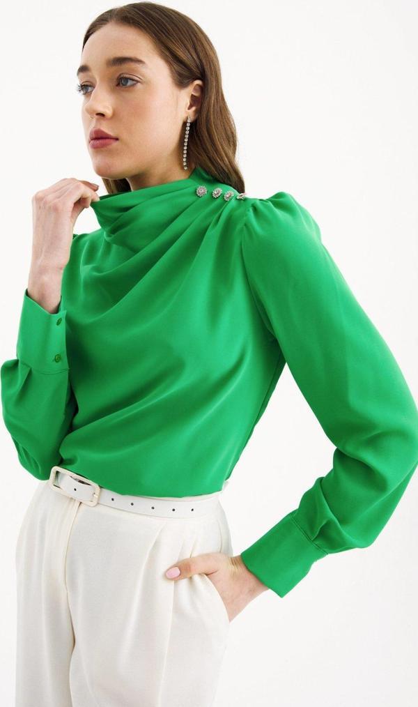 Düğmeleri Taş Detaylı Bluz - Yeşil - Image 1