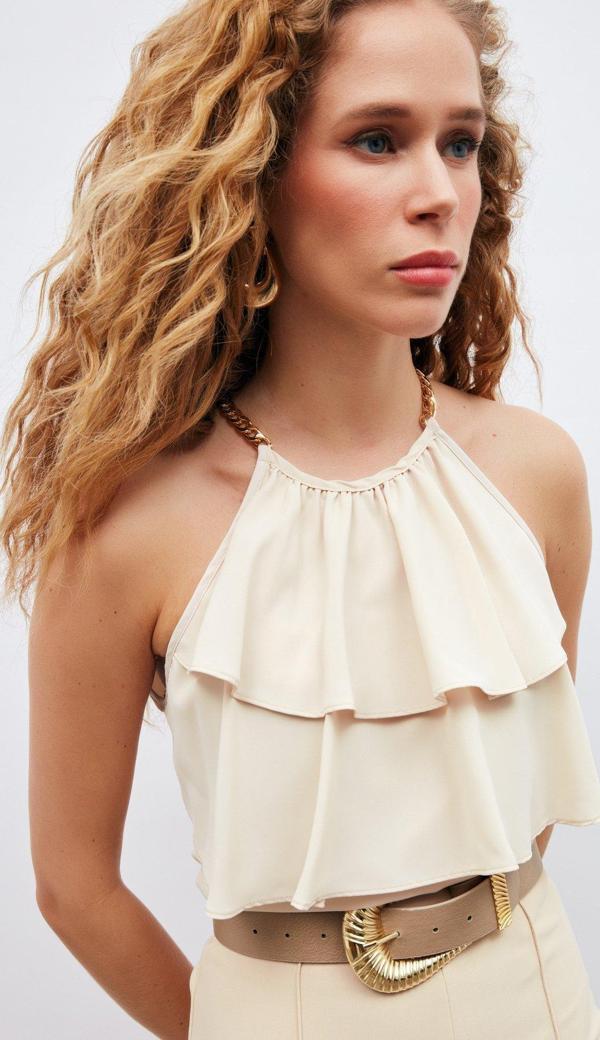 Zincir Detaylı Volanlı Bluz - Bej - Image 1