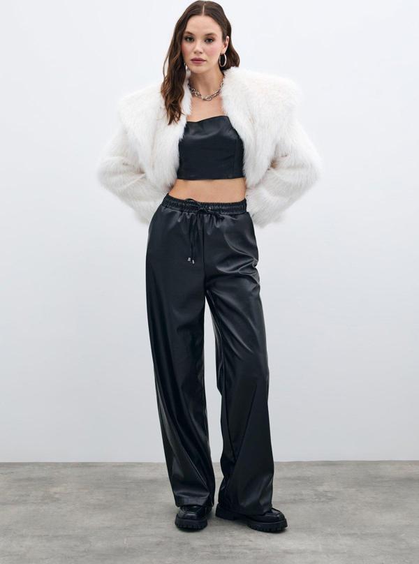 Salaş Deri Pantolon - Siyah - Image 1