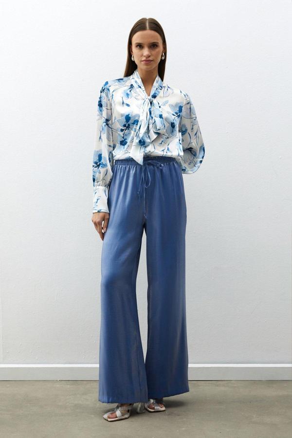 Bel Lastikli Parlak Pantolon - Mavi - Image 1