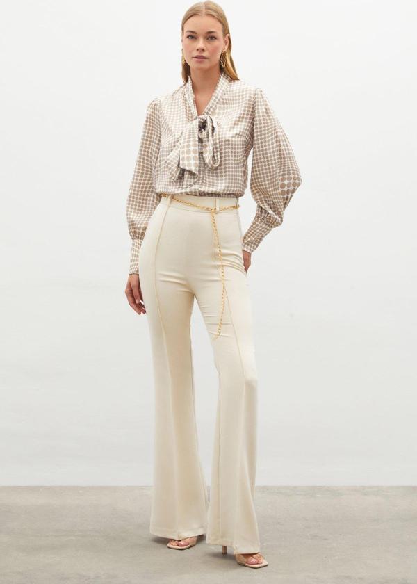 Zincir Kemerli Pantolon - Bej - Image 1