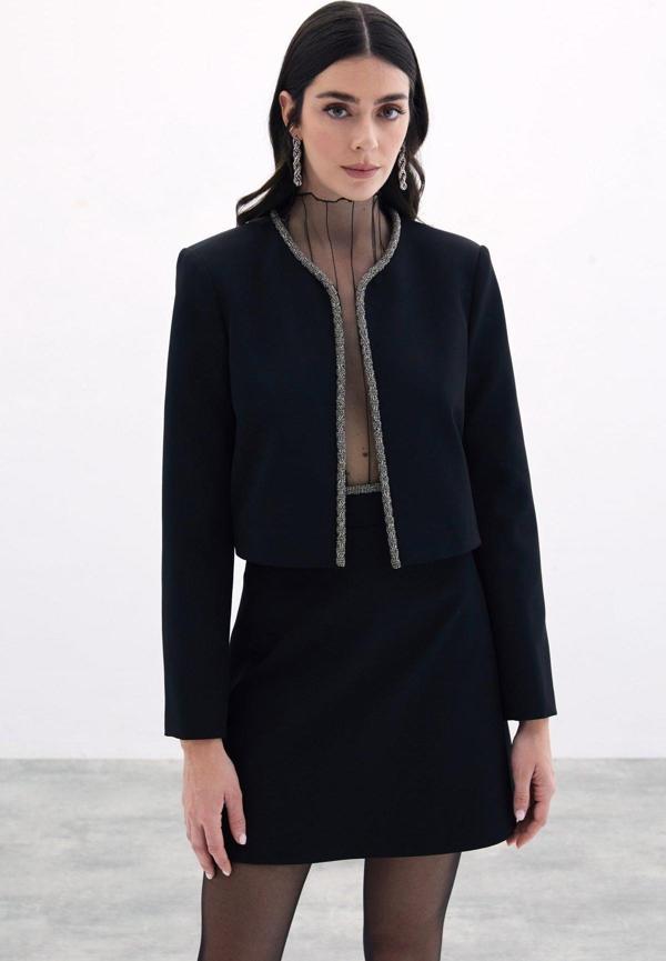 Boncuklu Kısa Ceket - Siyah - Image 1