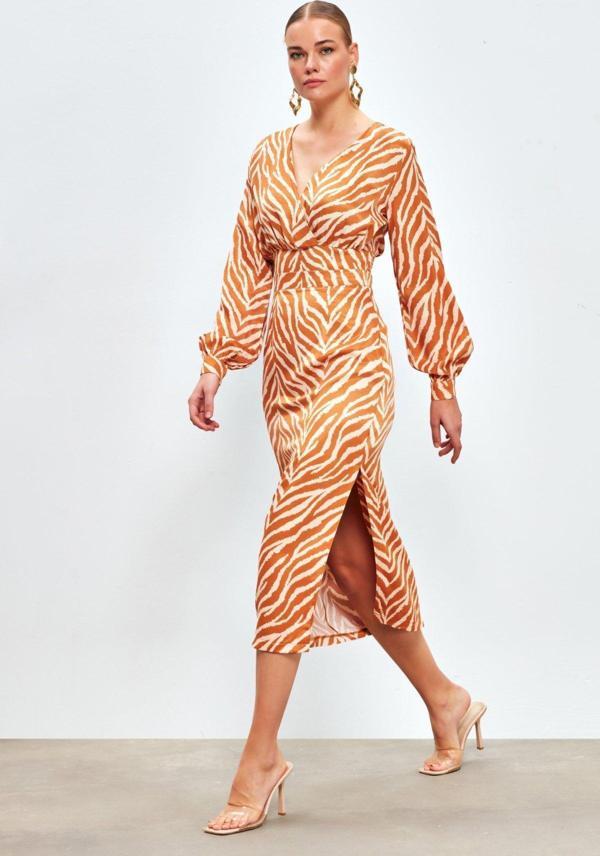 Zebra Desenli Saten Etek - Camel - Image 1