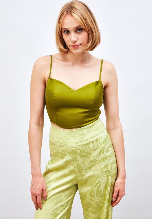 İp Askılı Saten Crop Bluz - Yağ Yeşili - Image 1