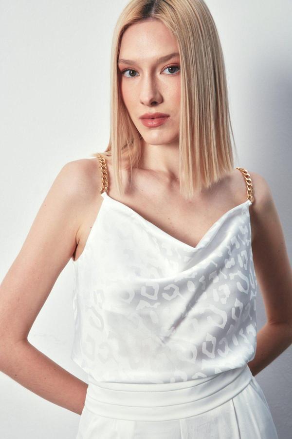 Zincir Askılı Saten Bluz - Ekru - Image 1