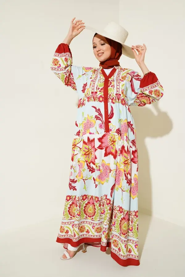 Otantik Desenli Tesettür Elbise - Image 1