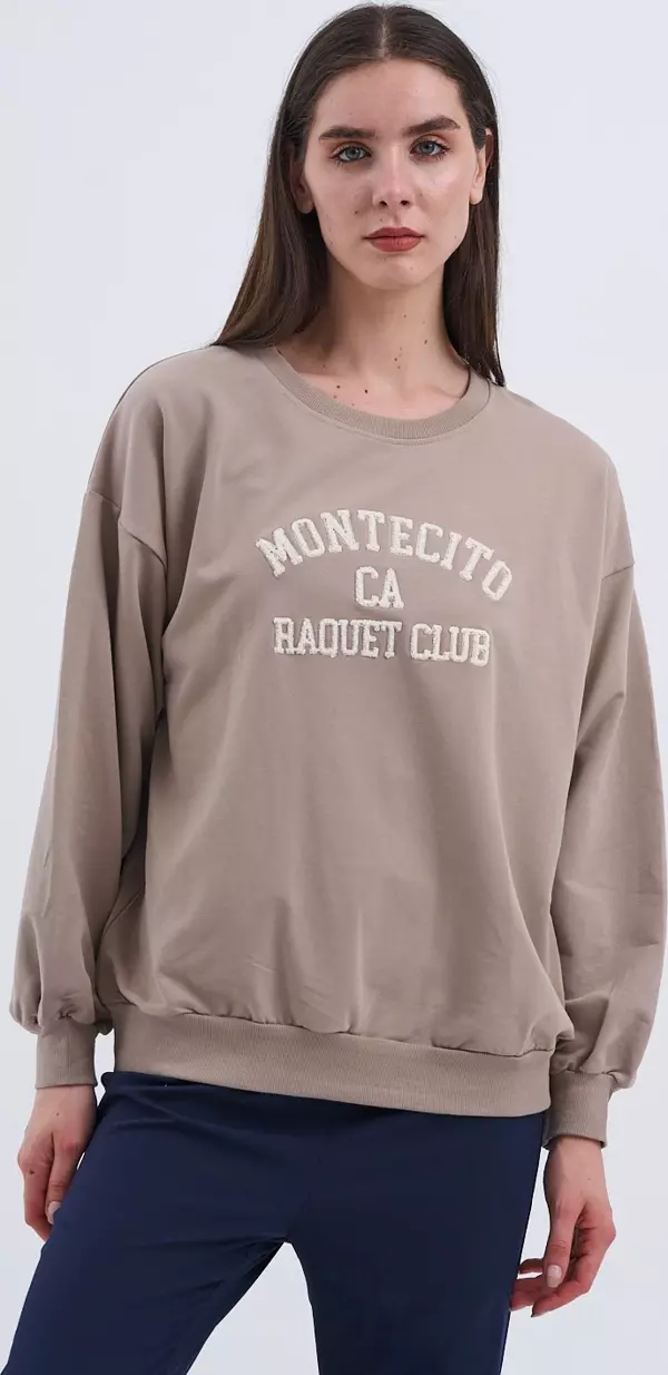 Trend Kadın Şıklığı ve rahatlığı bir arada sunan Sweatshirt. - Image 1