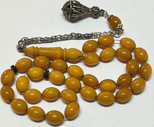 Han Ticarethane Sarı Beyzi Kesim Hareli Sıkma Kehribar Tesbih - Image 1