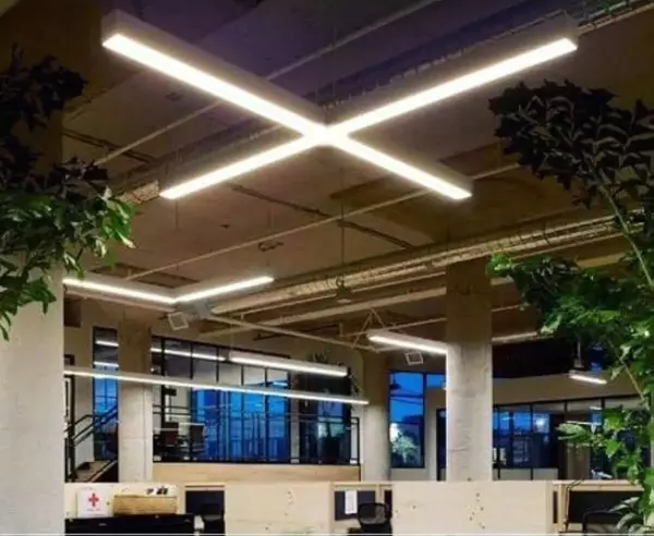 X Linear Ledli 100 x100 cm Modern Led Sarkıt Siyah 5x8 Kasa  - Image 1