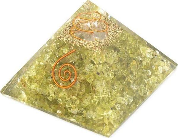 Hakiki Doğal Peridot Olivin Taşlı Orgonit Piramit - Image 1