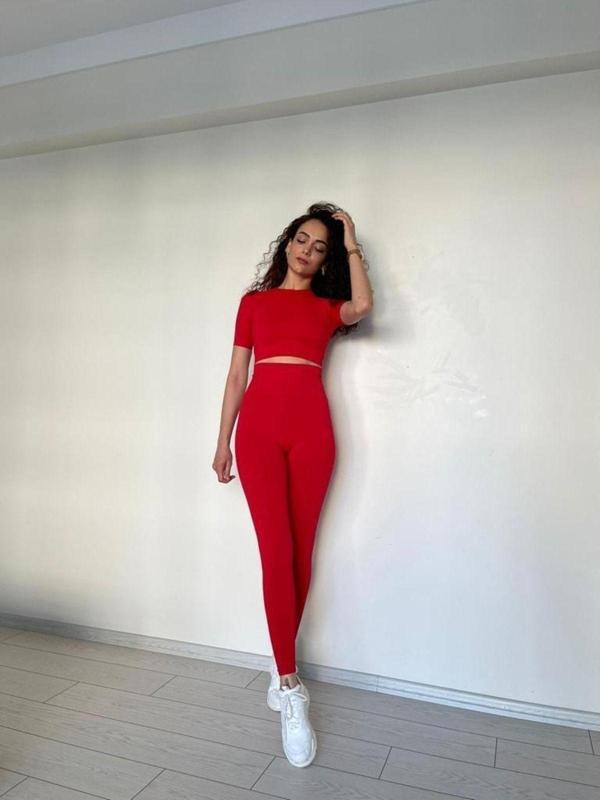 Zeynos Giyim Kısa Kol Spor Seamless Tayt Takımı Kırmızı S-M - Image 1