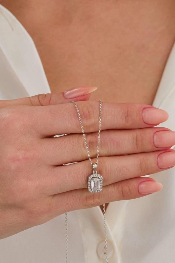 Bs Begisilver 925 Ayar Gümüş Şık Tasarım Baget Kolye - Image 1