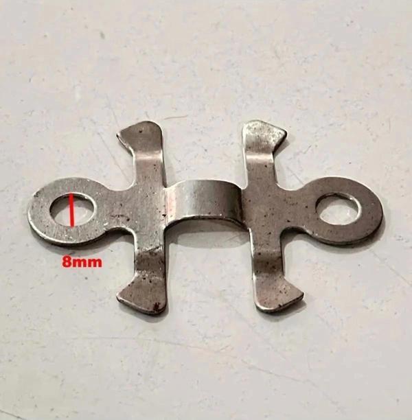 Kawasaki TJ53E Uyumlu Motorlu Tırpan Balata Ön Sacı Dar Delikli 8 mm - Image 1