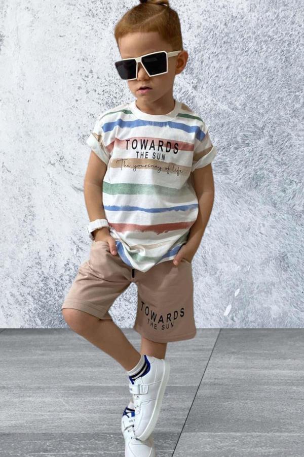 Erkek Çocuk TOWARDS Yazı Baskılı Bej Şortlu Takım - Image 1