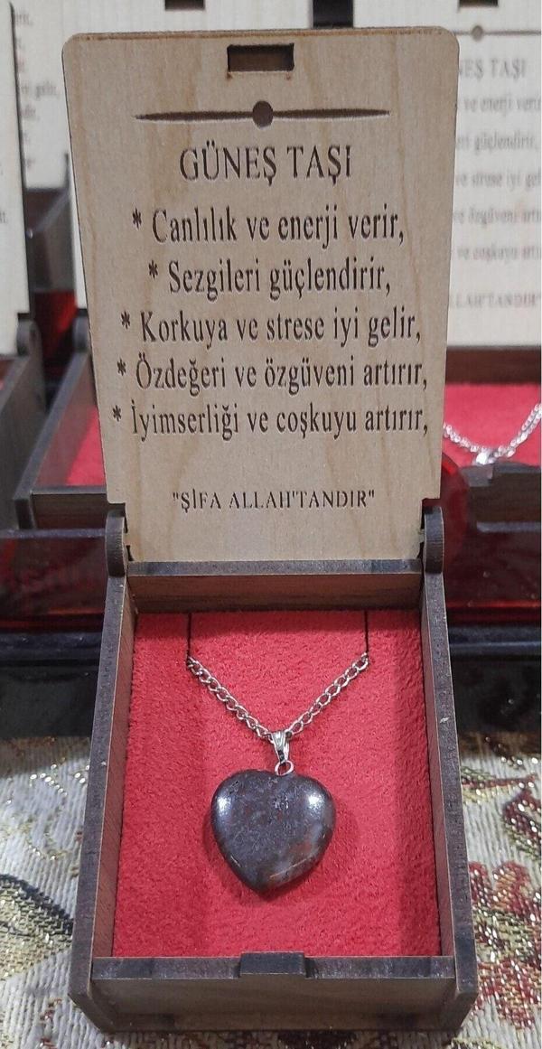 Pavrika Güneş Taşı Kolye Özel Ahşap Kutulu - Image 1
