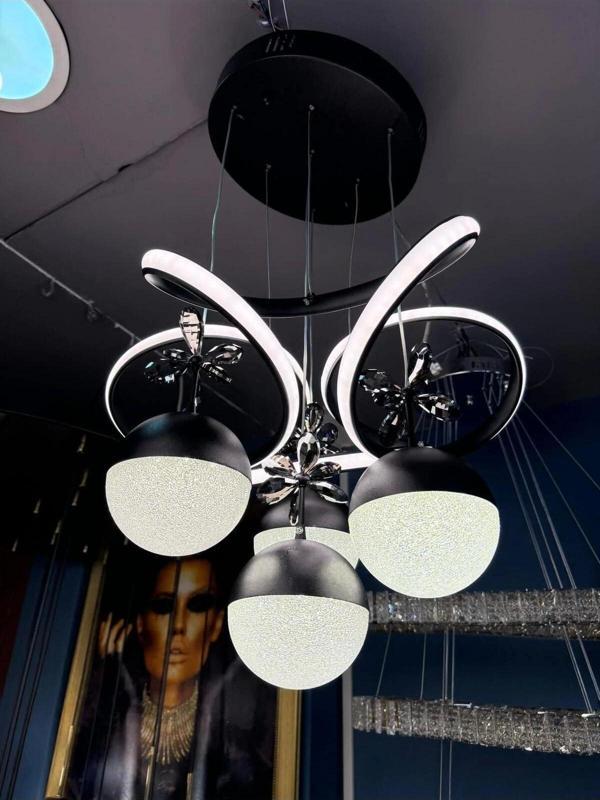 Papatya 3 Renk ( Sarı Beyaz Ve Gün Işığı ) Siyah Luxury Led Avize Concept - Image 1
