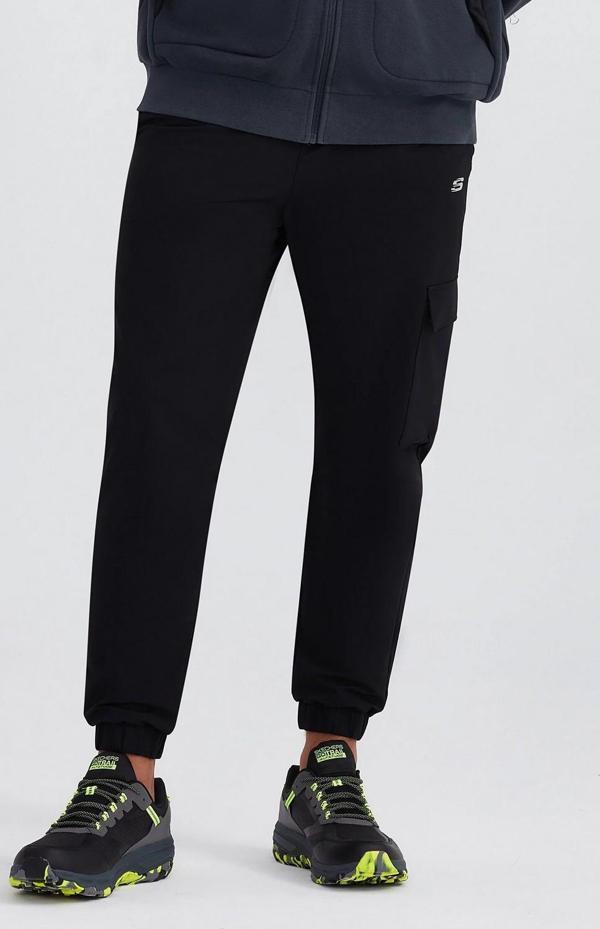 Skechers S222080-001 Micro Collection M Jogger Woven Erkek Eşofman Altı - Image 1