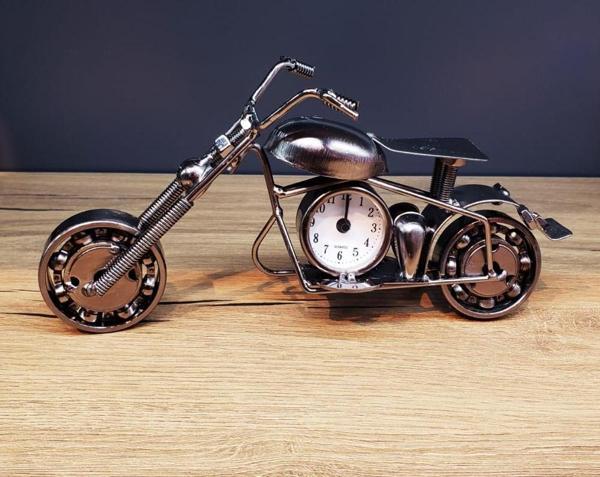 Masaüstü Dekoratif Metal Motor Saat TdrTR - Image 1