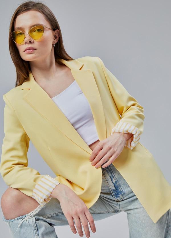 Kadın Kruvaze Yaka Kolu Katlama Detaylı Regular Vatkalı Blazer Ceket - Image 1