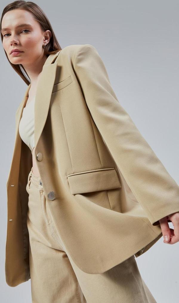 Kadın Oversize Düz Kesim Astarlı Dokuma Blazer Ceket - Image 1