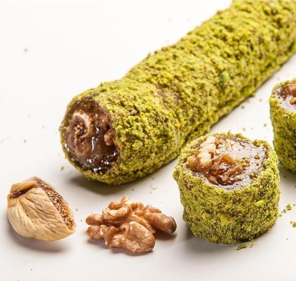 Mevlana Bazaar Mevlana Fıstıklı Incirli Sarma Lokum 1000Gr - Image 1